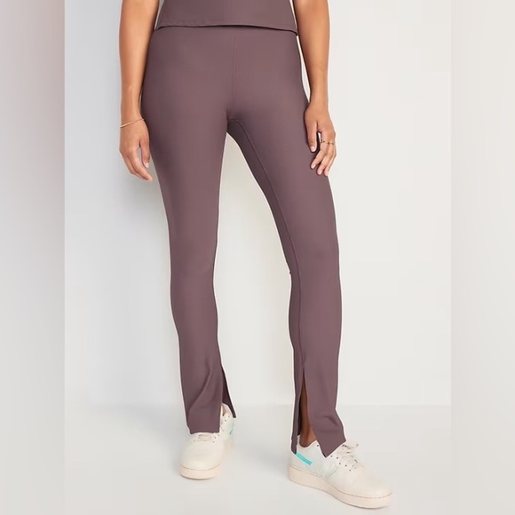 Old navy women’s large Leggings Extra High-Waisted PowerSoft Ribbed Flare purple - Picture 6 of 8